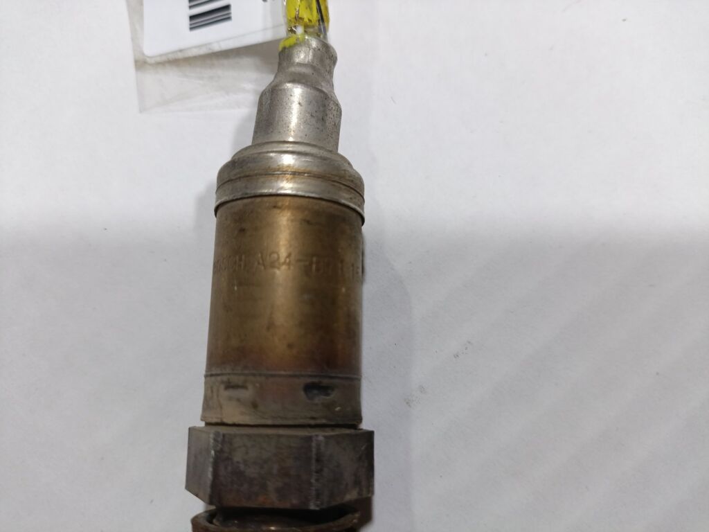 Лямбда-зонд на Nissan Bluebird Sylphy QG10 QG18DE Фото 3