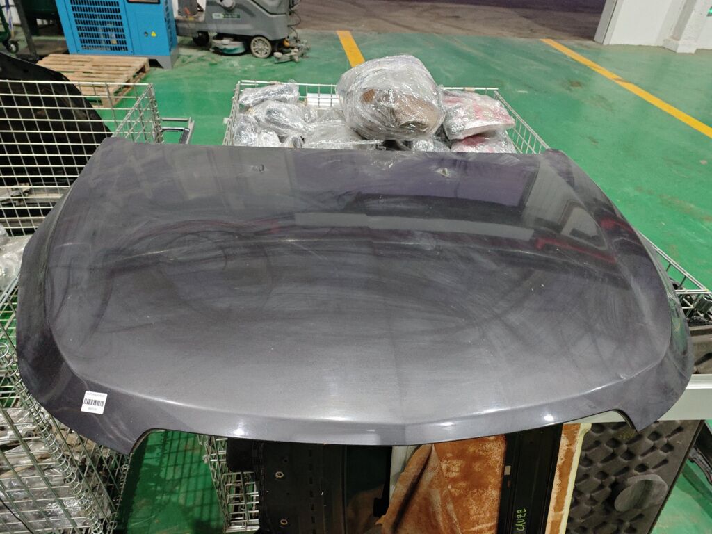 Капот на Chevrolet Cruze J300