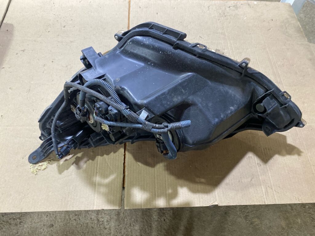 Фара 52-244 52-244 на Toyota Aqua NHP10 Фото 3