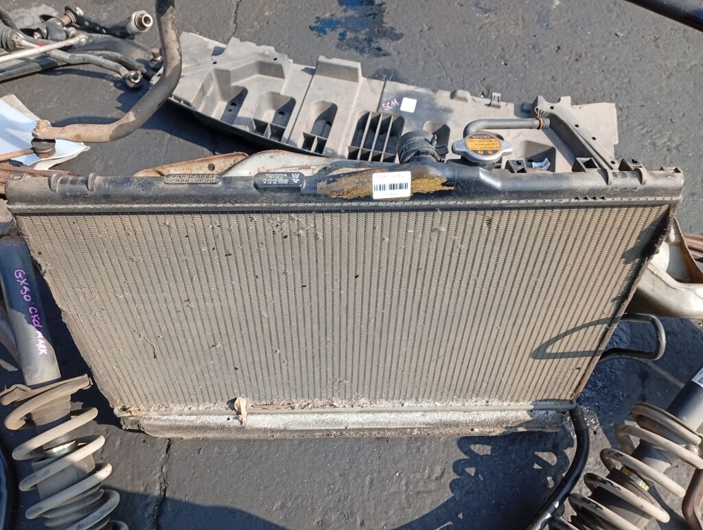 Радиатор ДВС на Toyota Mark II GX90 1G-FE
