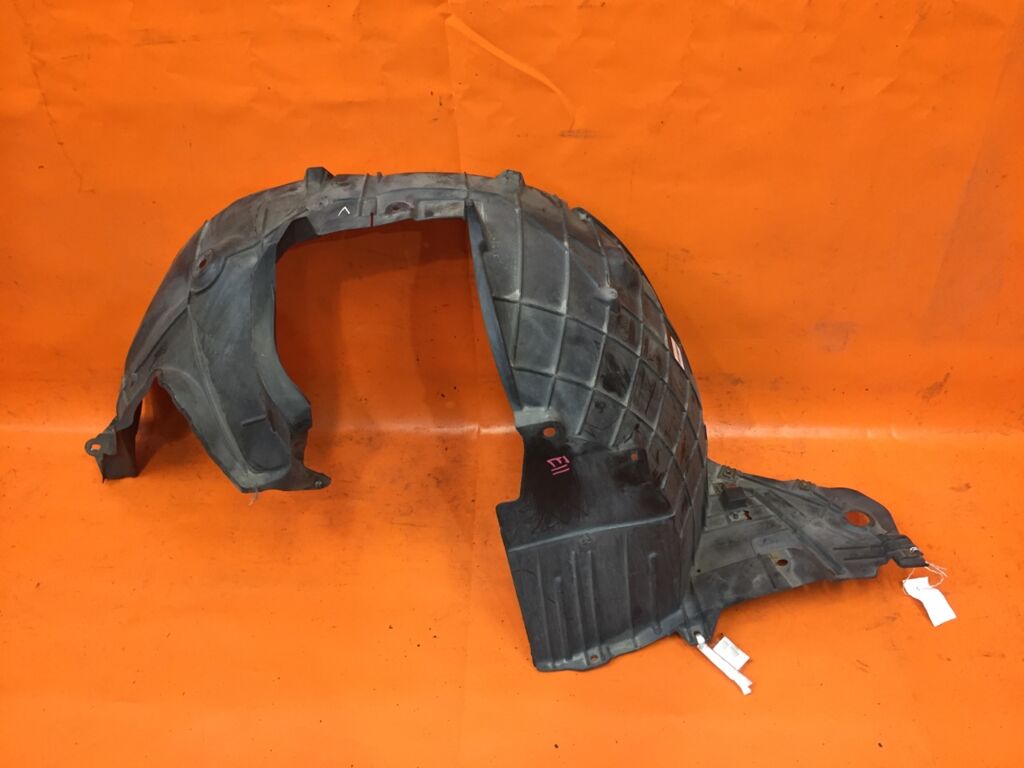 Подкрылок на Nissan Note E11 212629  2711FL-1B  2711FL1  2711FL1T  63841-9U20A  63841-9U20B  63843-9U000  915.NS11115L  974591  DS11174AL  IK-1217  ST-DTE1-016L-2, Переднее Левое расположение