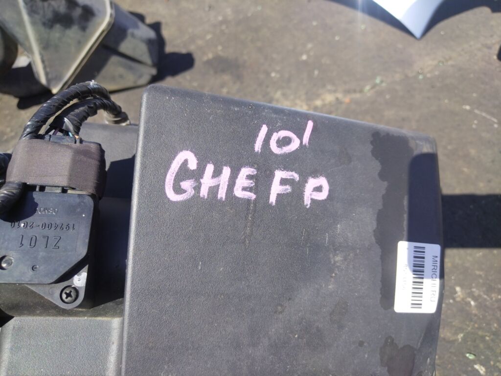 Корпус воздушного фильтра на Mazda Atenza GHEFP LF-VD