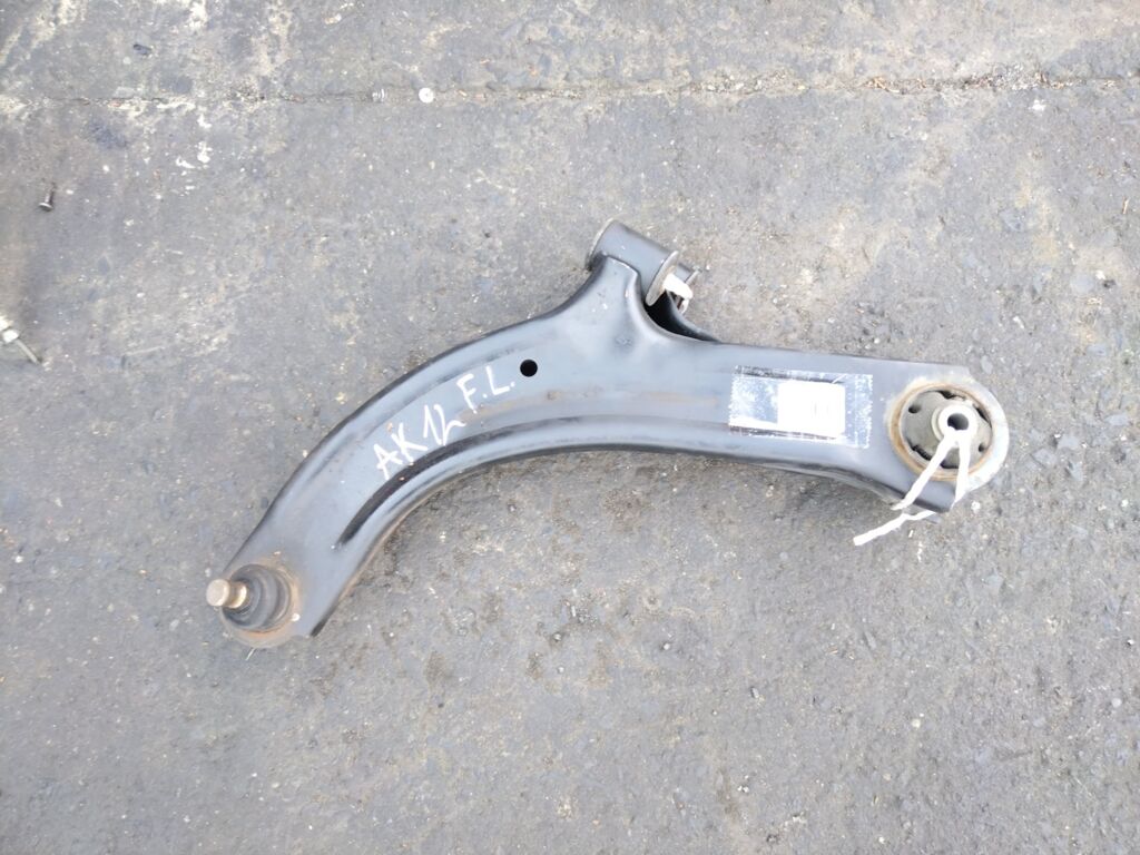 Рычаг на Nissan March AK12 CR12DE, Переднее расположение