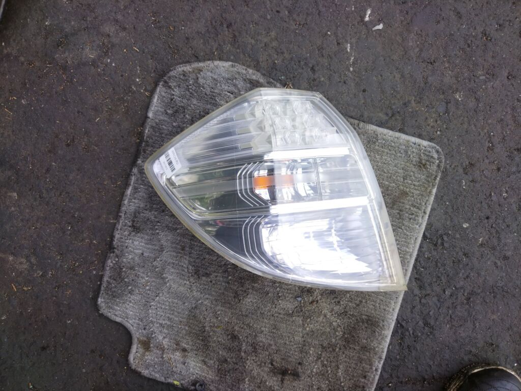 Стоп на Honda Fit Hybrid GP1 P9883, Левое расположение