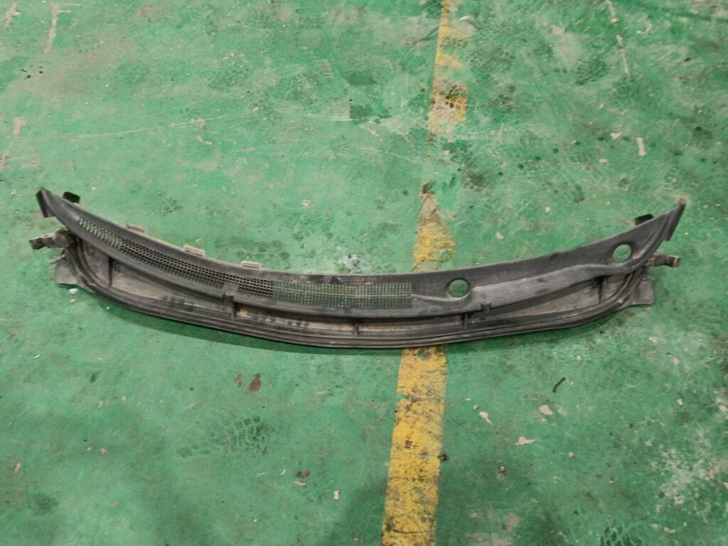 Решетка под лобовое стекло на Hyundai Solaris RB 0U861-51000  0U861-54000