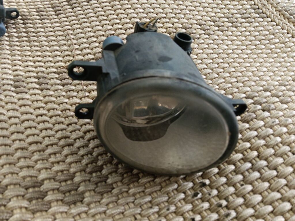Туманка бамперная на Toyota Camry ACV40 06-130 81220-06052  	81220-0D040  212-2052L-UQ  81220-0D041  81220-0D042  939.TY5921L, Левое расположение
