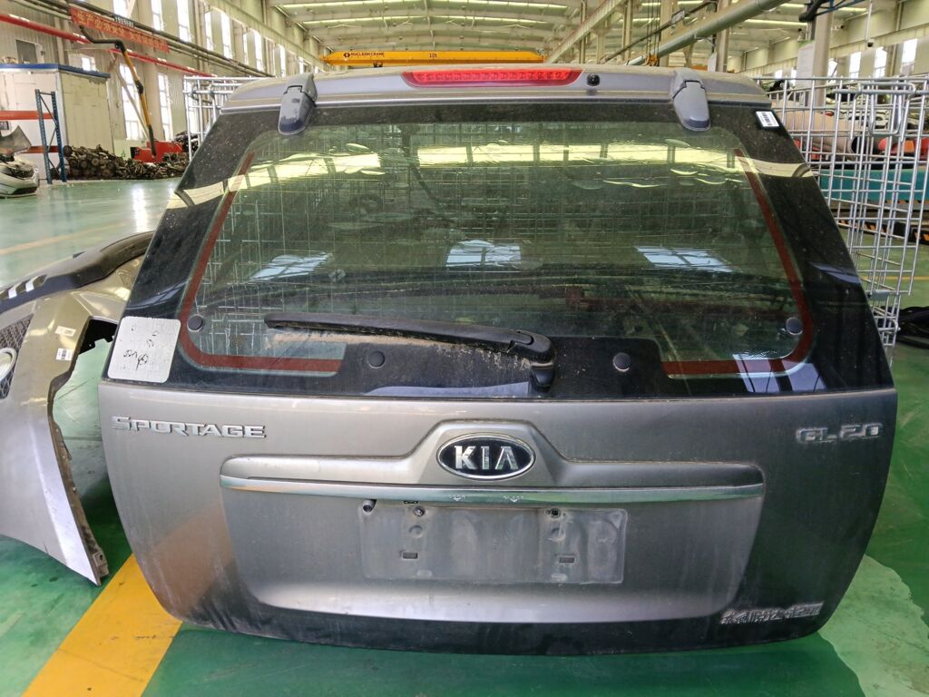Дверь задняя на Kia Sportage KM