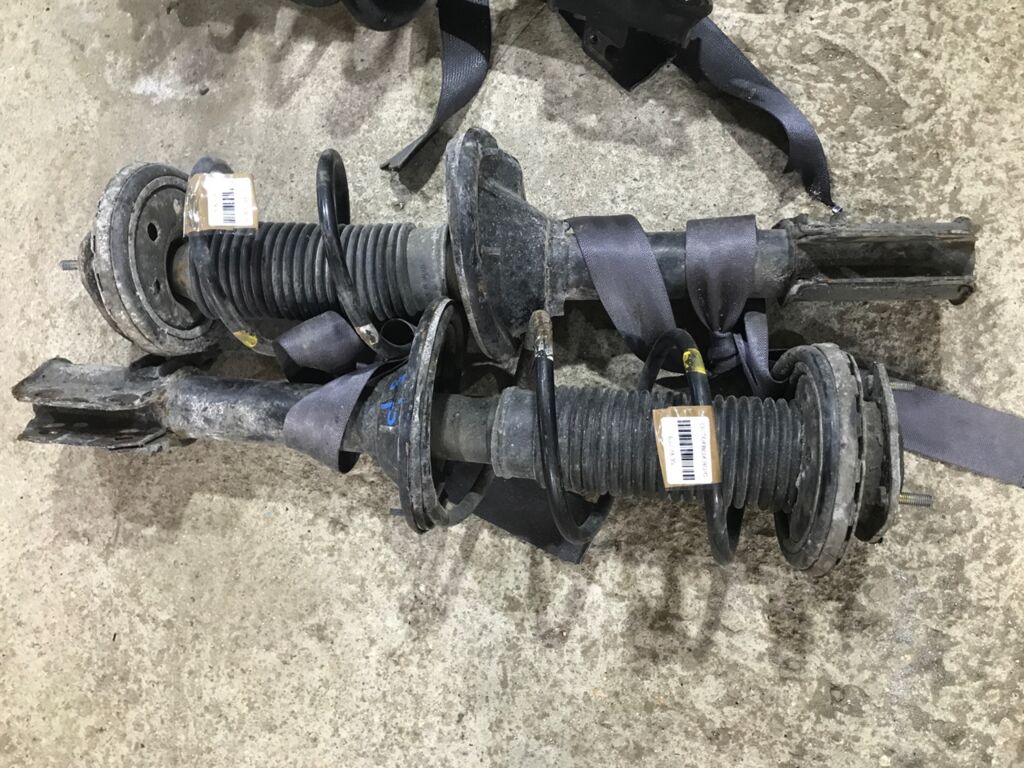 Стойка амортизатора на Subaru Impreza GC2, Заднее расположение
