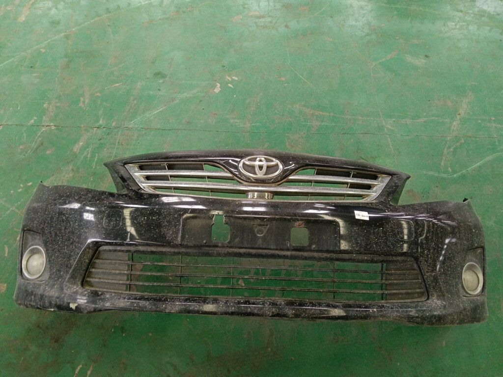 Бампер на Toyota Corolla ZRE151L 52119-02B30, Переднее расположение