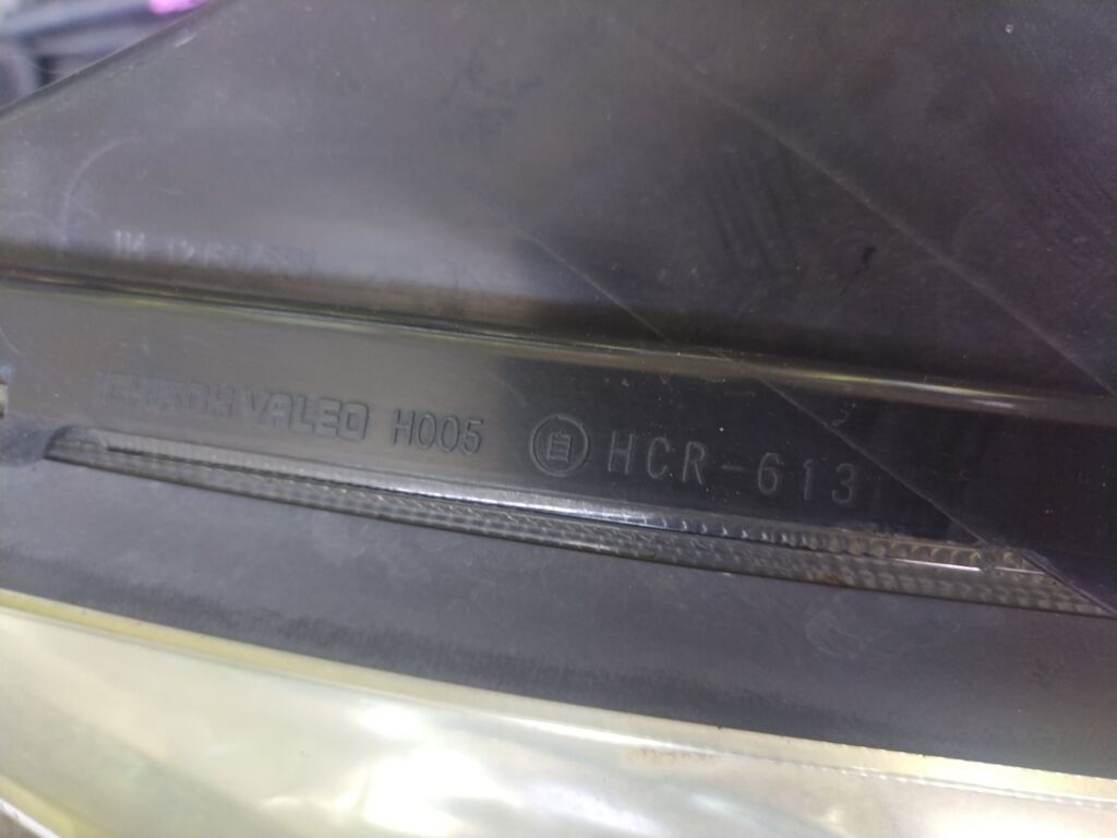 Фара на Nissan Note E11 H005, Правое расположение