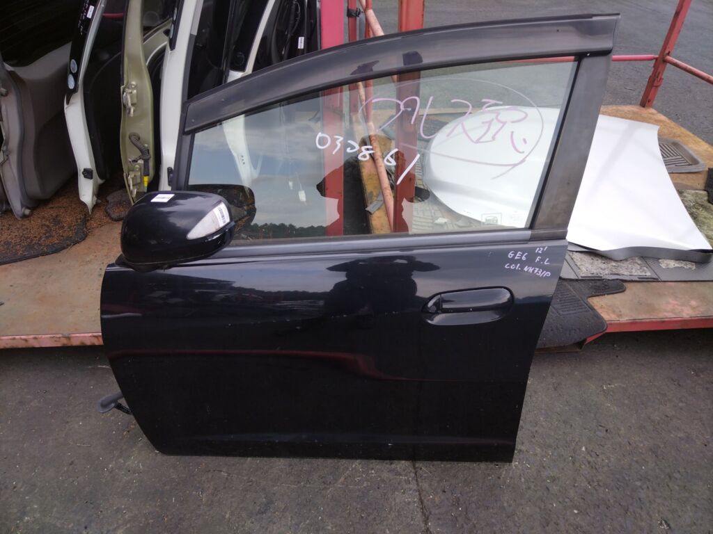 Дверь боковая на Honda Fit GE6, Переднее Левое расположение