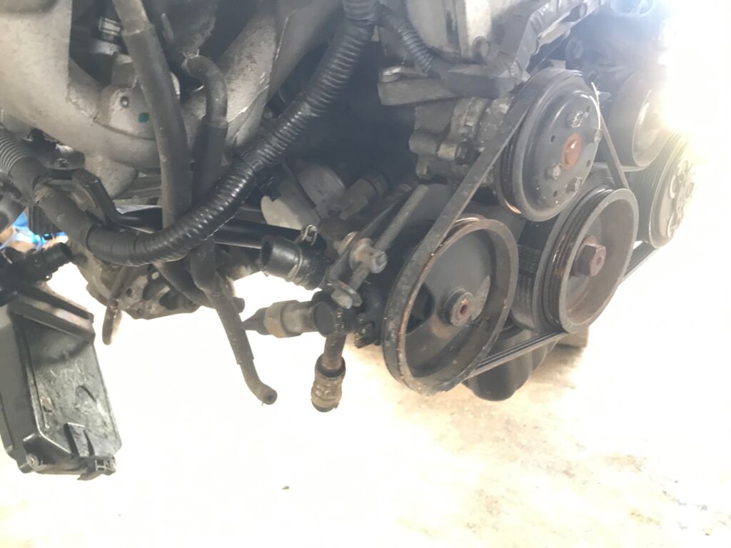 Двигатель на Nissan Sunny FB15 QG15DE Фото 3