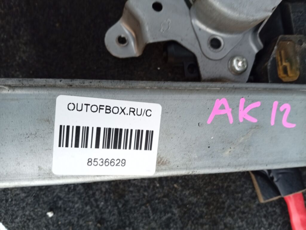Стеклоподъемный механизм на Nissan March AK12 80730-AX004, Переднее Правое расположение