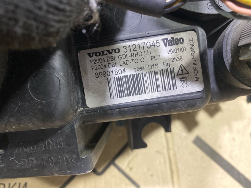 Фара 31217045 31217045 на Volvo Sw V70 Фото 4