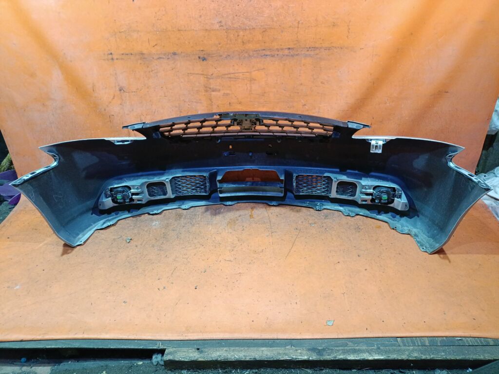Бампер на Nissan Fuga Y50 029065, Переднее расположение