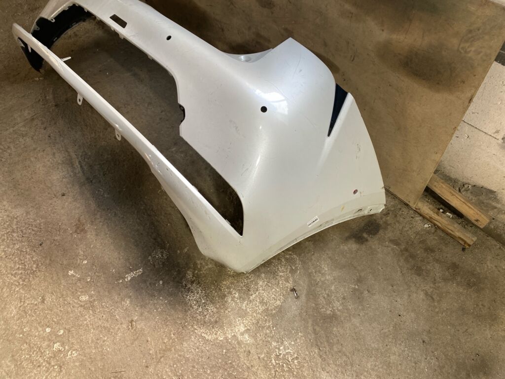 Бампер 59150-47230 на Toyota Prius ZVW60 Фото 3