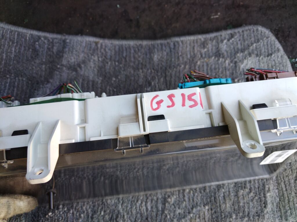 Спидометр на Toyota Crown GS151 1G-FE 83800-30050