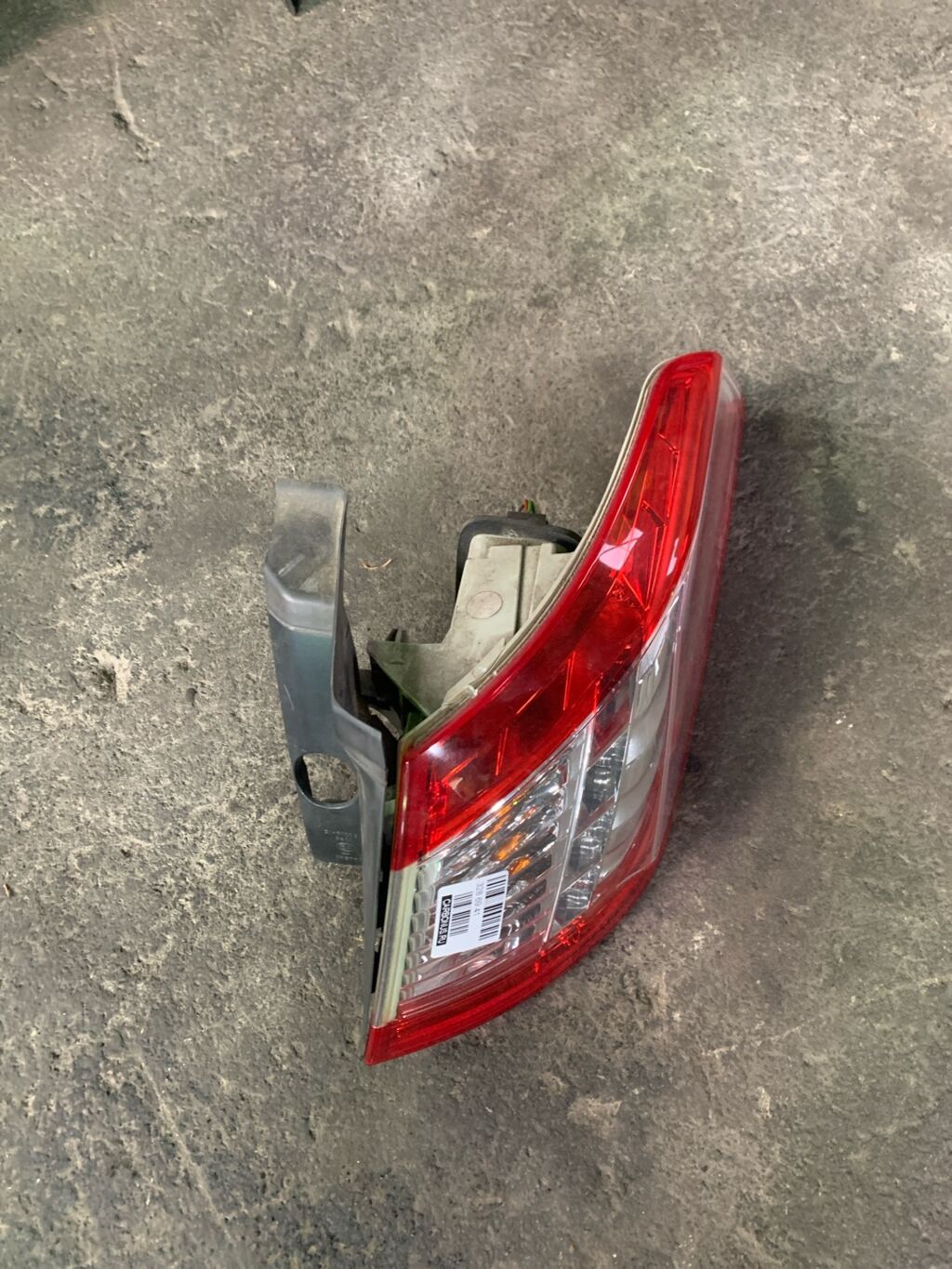 Стоп на Peugeot 508 VF38 9686779680, Правое расположение