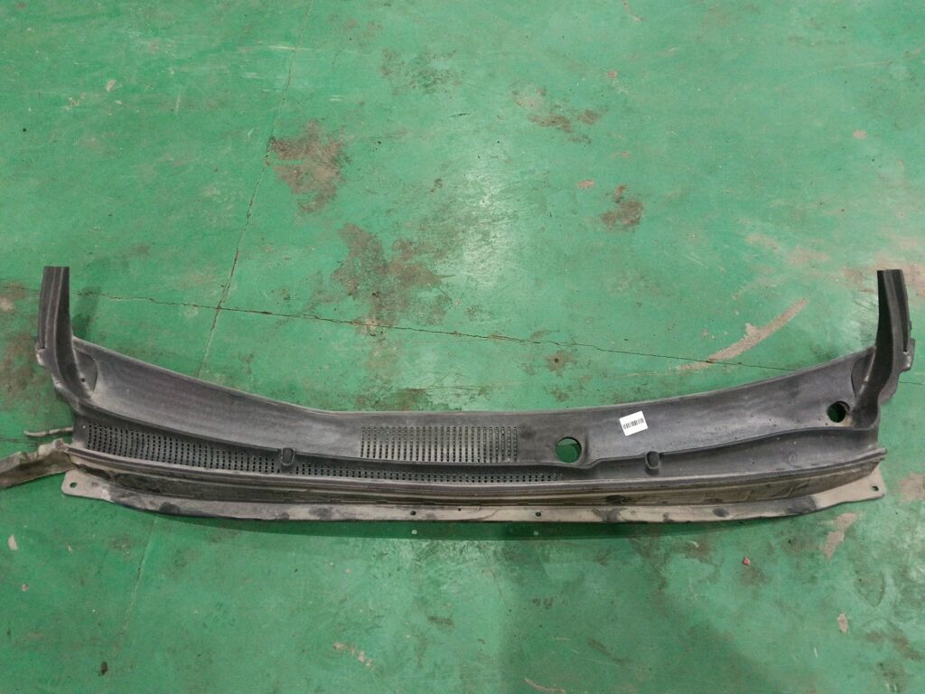 Решетка под лобовое стекло на Hyundai Santa Fe CM 86150-2B500