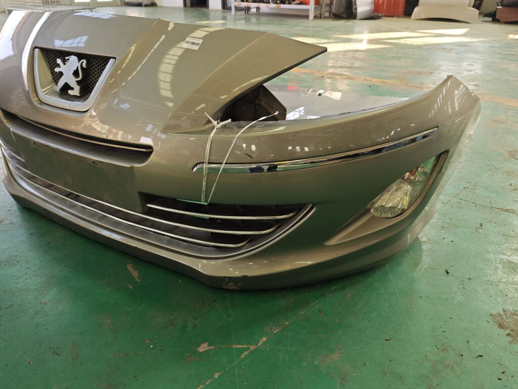 Бампер на Peugeot 408 Фото 3
