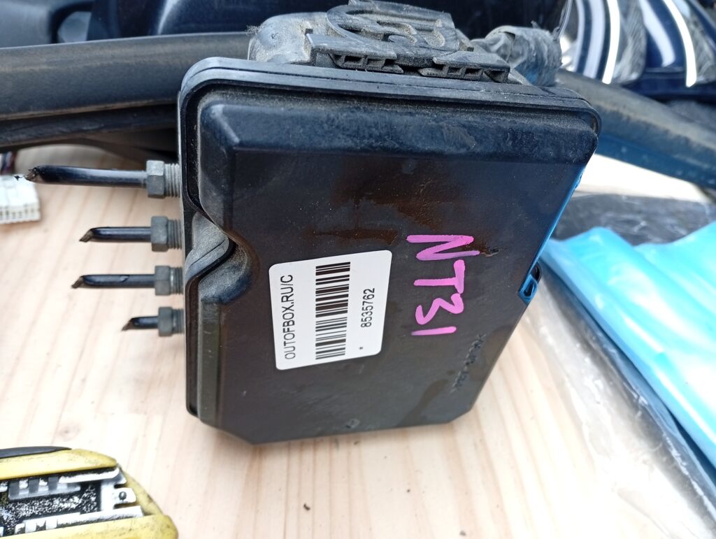 Блок ABS на Nissan X-Trail NT31 MR20DE 47660-JG08A
