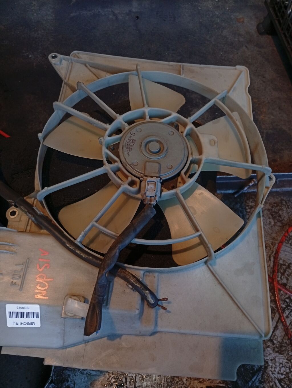 Вентилятор радиатора ДВС на Toyota Probox NCP51V 1NZ-FE