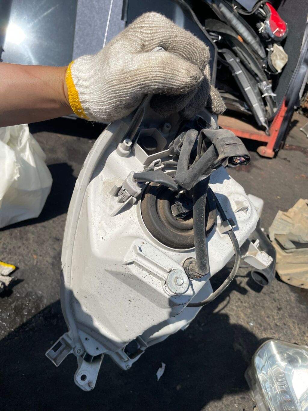 Фара на Toyota Passo KGC30 100-51397, Правое расположение