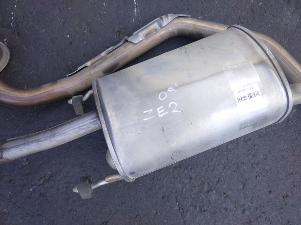 Глушитель на Honda Insight ZE2 LDA Фото 3