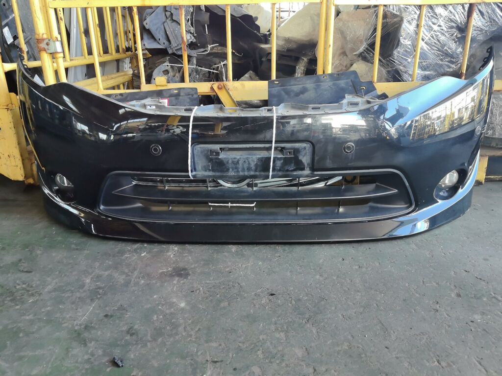 Бампер на Nissan Serena HC26 A044633 62022-3JY0H, Переднее расположение