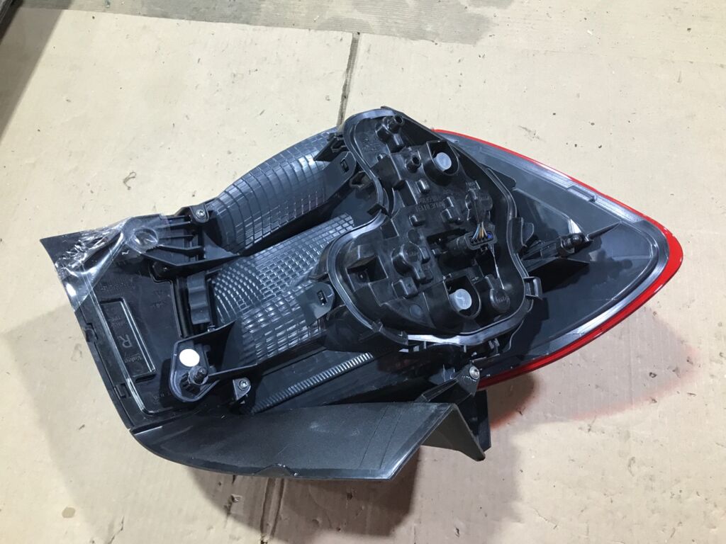 Стоп A055364 на Bmw 1-Series F20 Фото 3