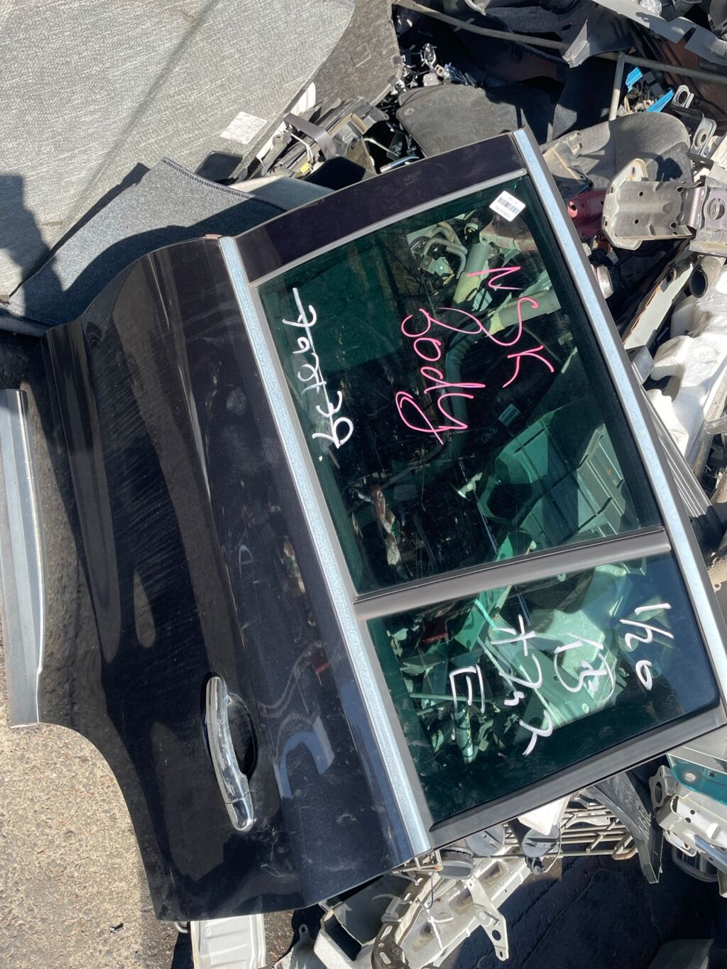 Дверь боковая на Volkswagen Tiguan 5N, Заднее Левое расположение