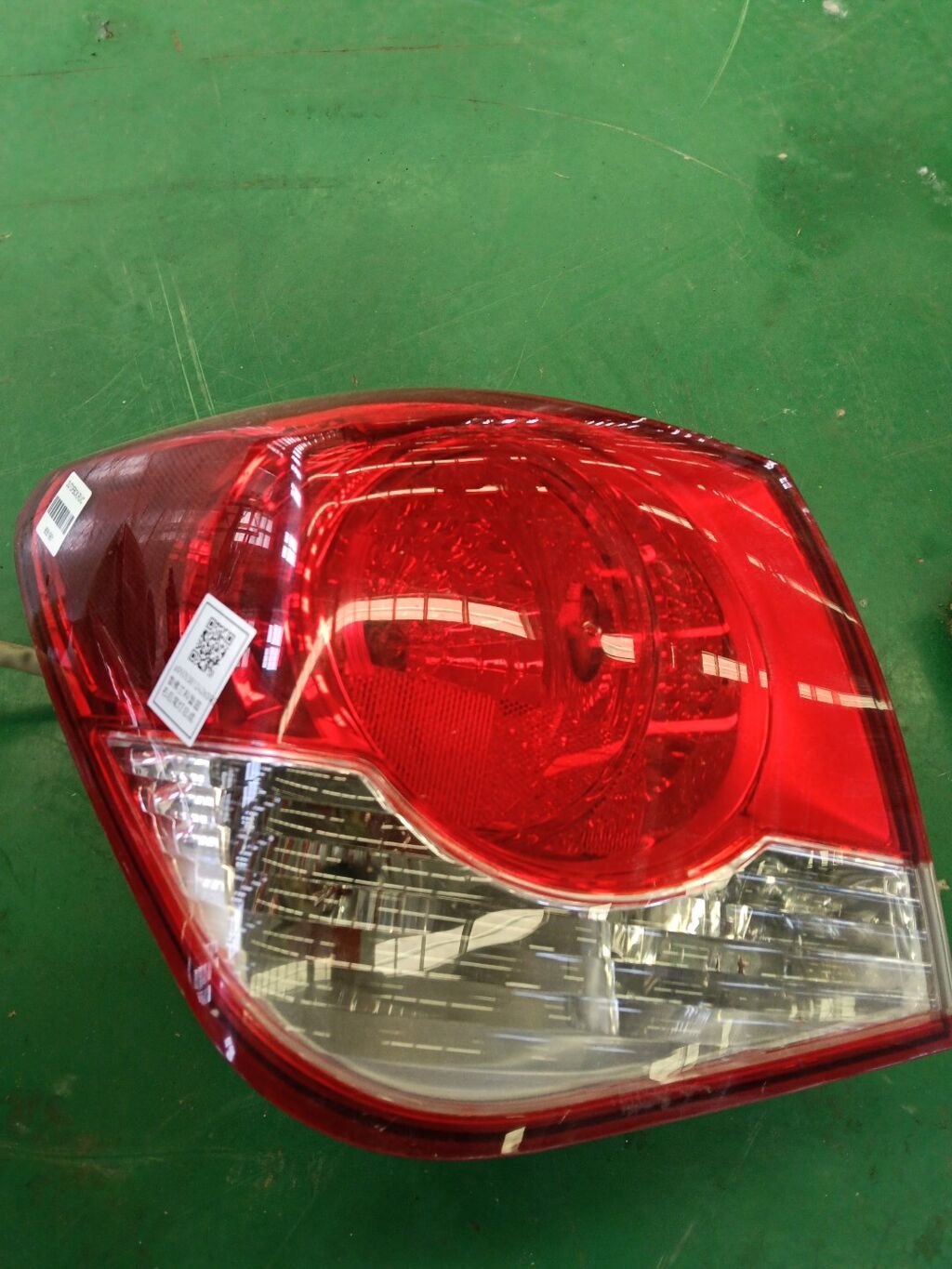 Стоп на Chevrolet Cruze J300, Левое расположение