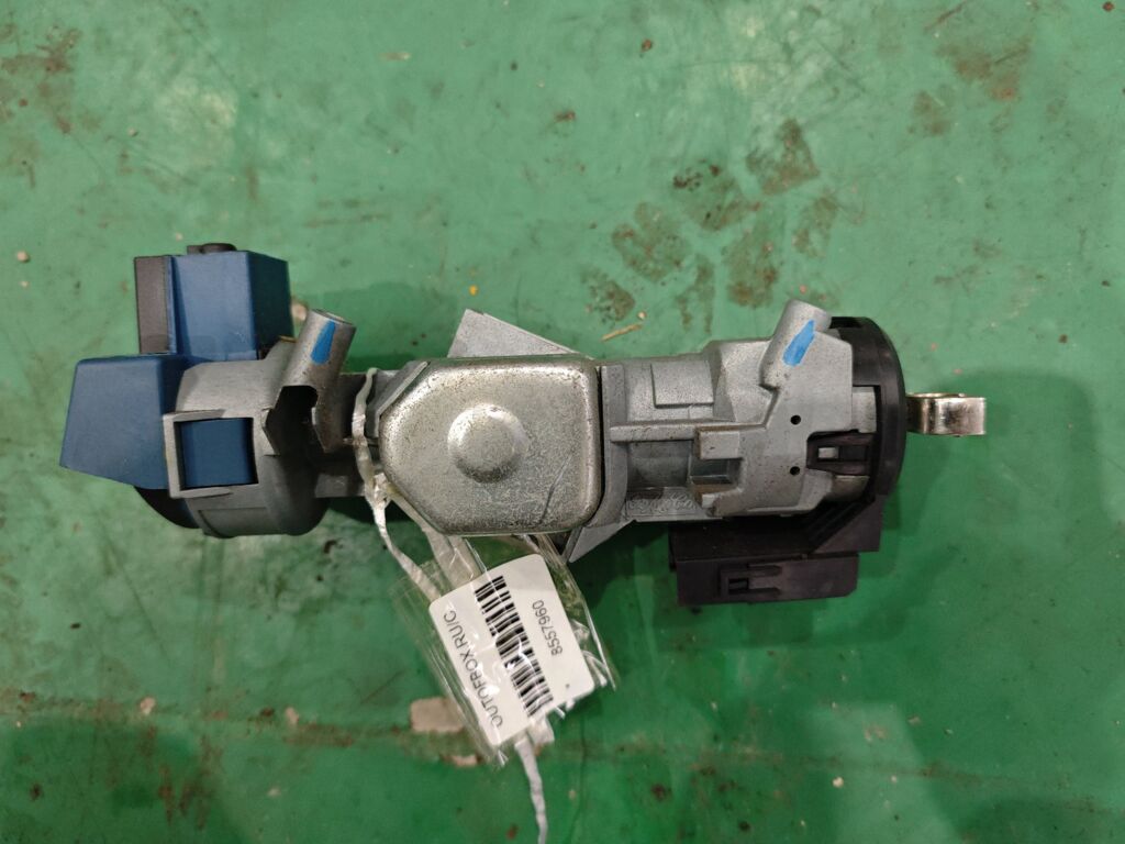 Замок зажигания на Ford Focus 2 6E5T-15607-CA  3M51-3F880-AE