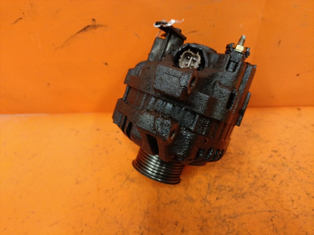 Генератор на Honda Stepwgn RF3 K20A