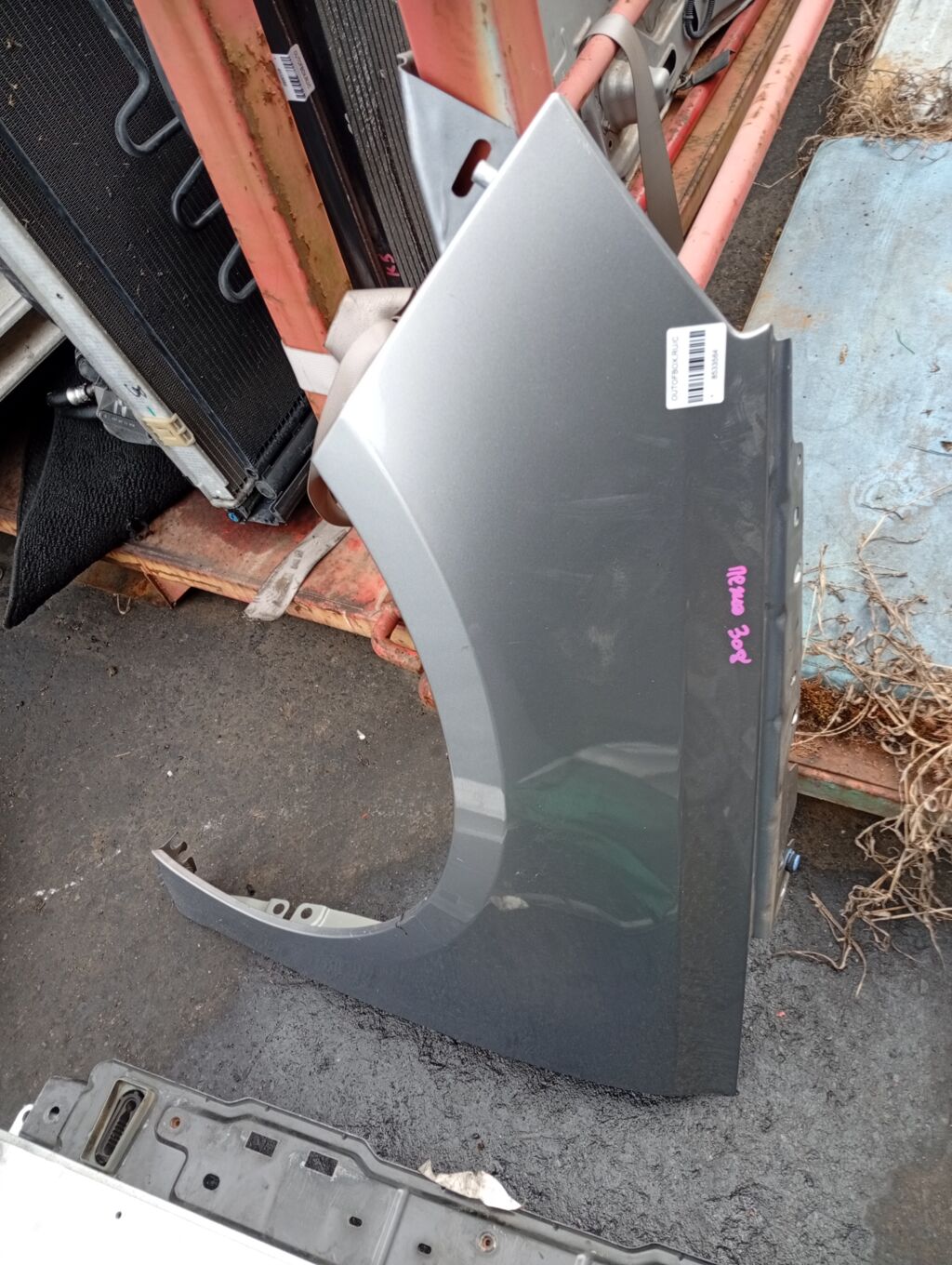 Крыло переднее на Peugeot 308 9801947780, Левое расположение