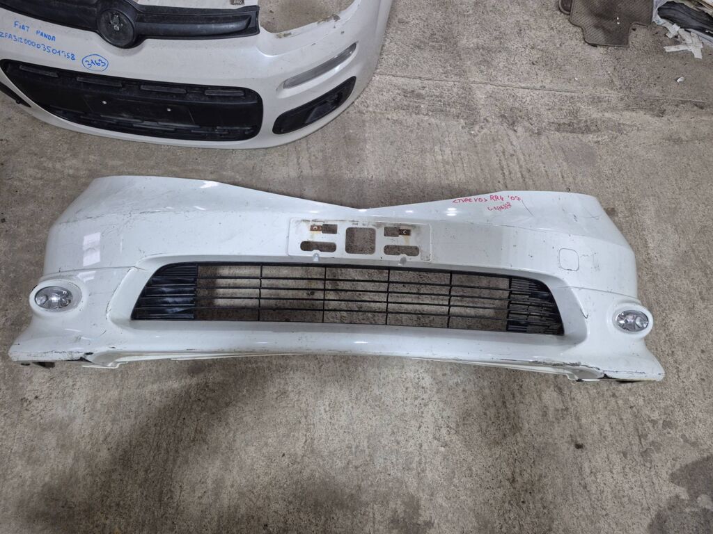 Бампер на Honda Elysion RR4 Фото 3