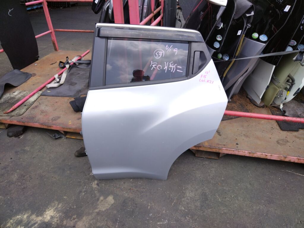 Дверь боковая на Nissan Juke YF15, Заднее Левое расположение