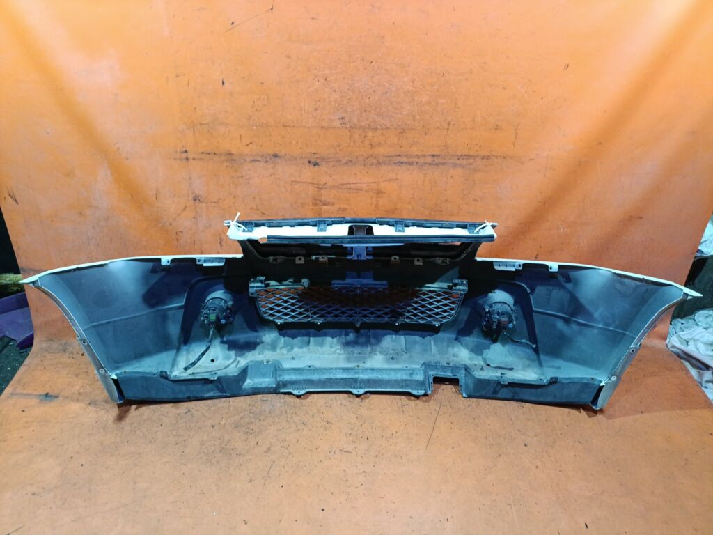 Бампер на Suzuki Escudo TD94W 021714, Переднее расположение