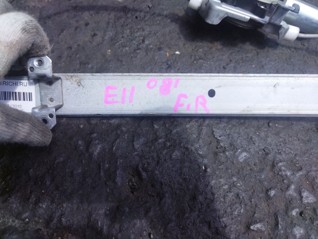 Стеклоподъемный механизм на Nissan Note E11 80730-1U60A, Переднее Правое расположение