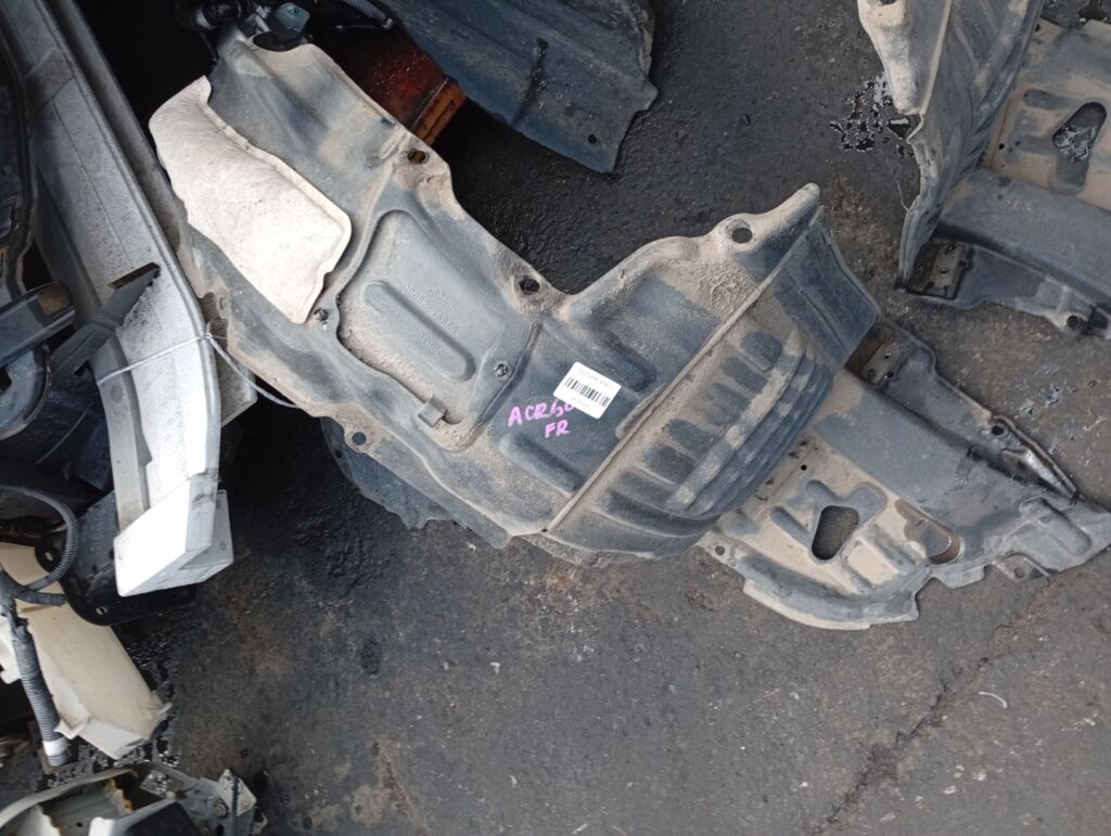 Подкрылок на Toyota Estima ACR50W 2AZ-FE 53875-28170, Переднее Правое расположение