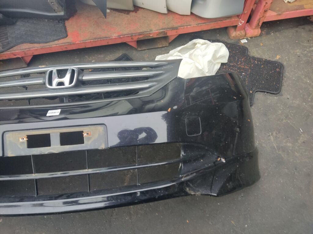 Бампер на Honda Freed GB3, Переднее расположение