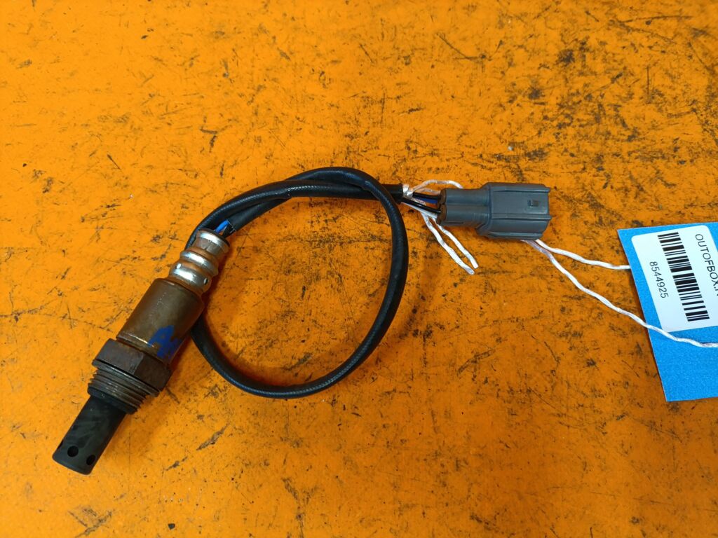 Лямбда-зонд на Toyota Isis ANM10G 1AZ-FSE 89467-28020