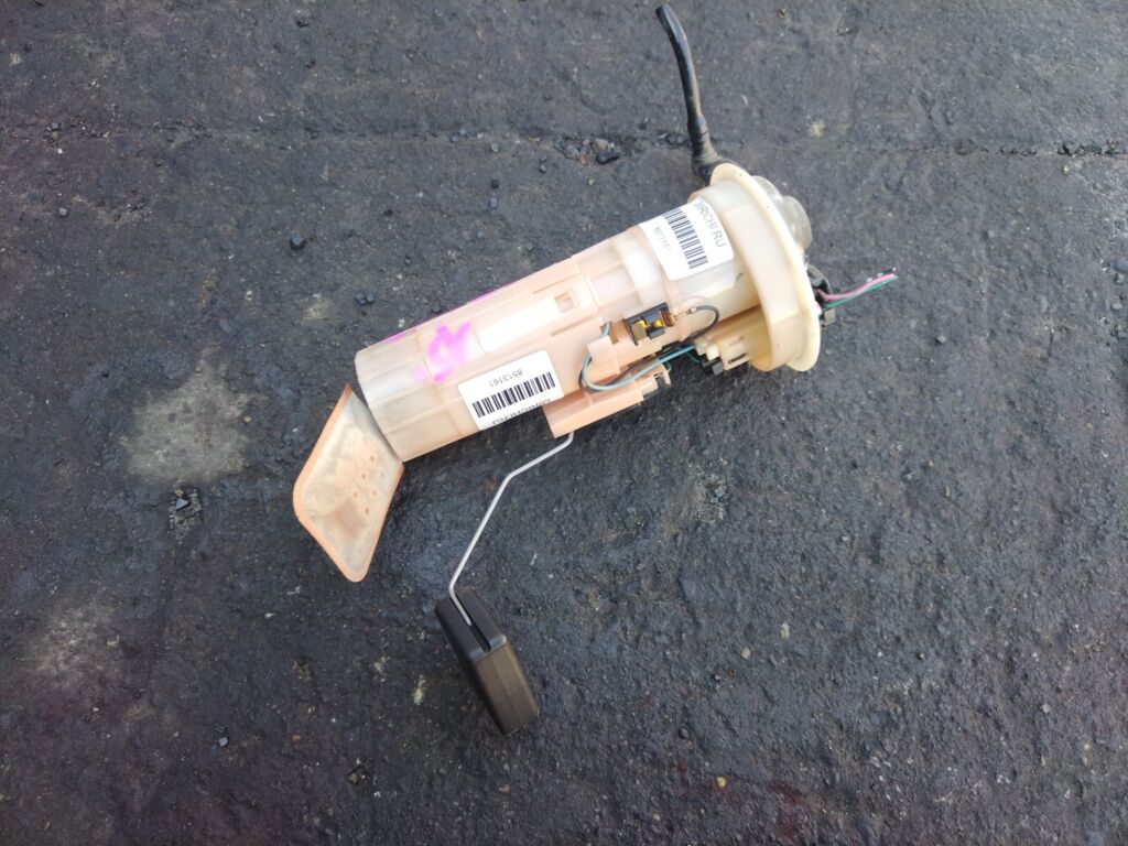 Бензонасос 15100-72M70 на Suzuki Hustler MR41S R06A Фото 3