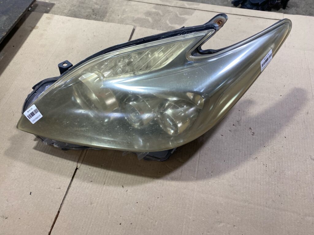 Фара на Toyota Prius ZVW30 47-30 212-11P6-LDEM7 L, Левое расположение