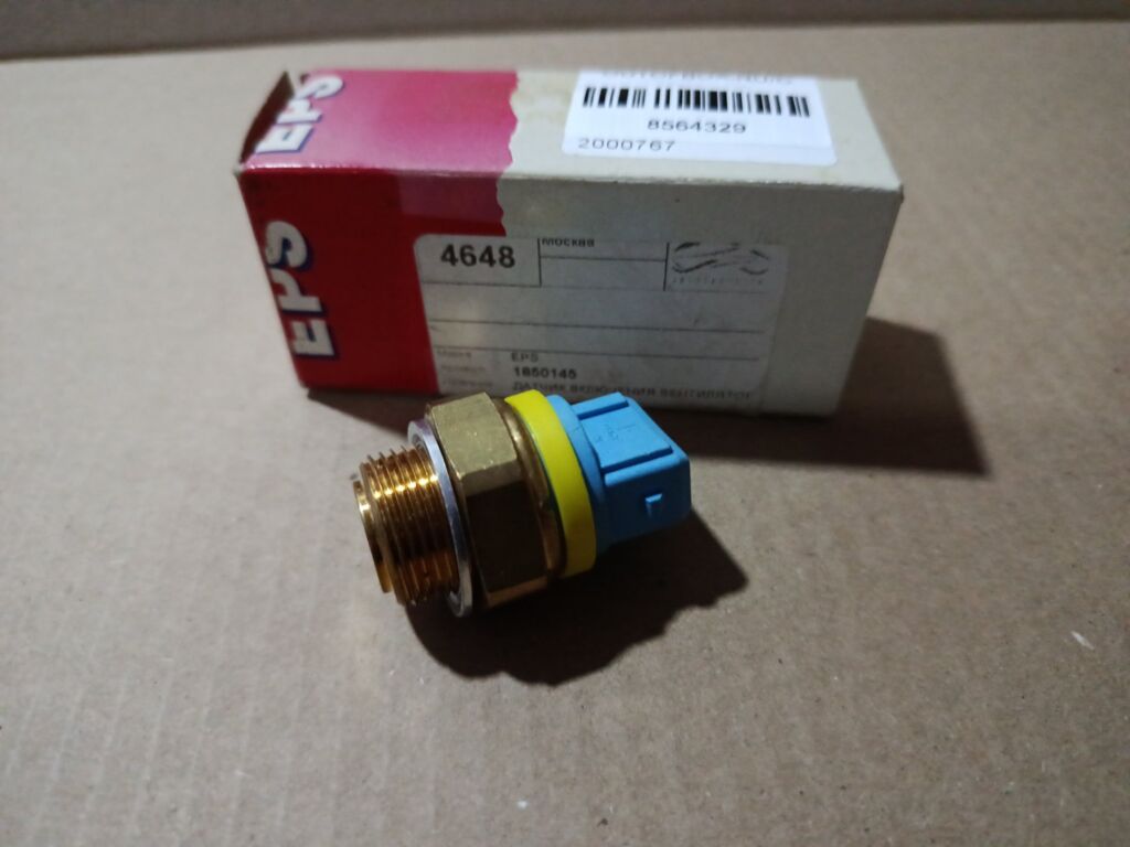 Датчик температуры 1850145 1850145,89428-33010, 071400-5520, 89428-06010, 89428-24010, 89428-33020 на Toyota Caldina CT190G 2C Фото 2