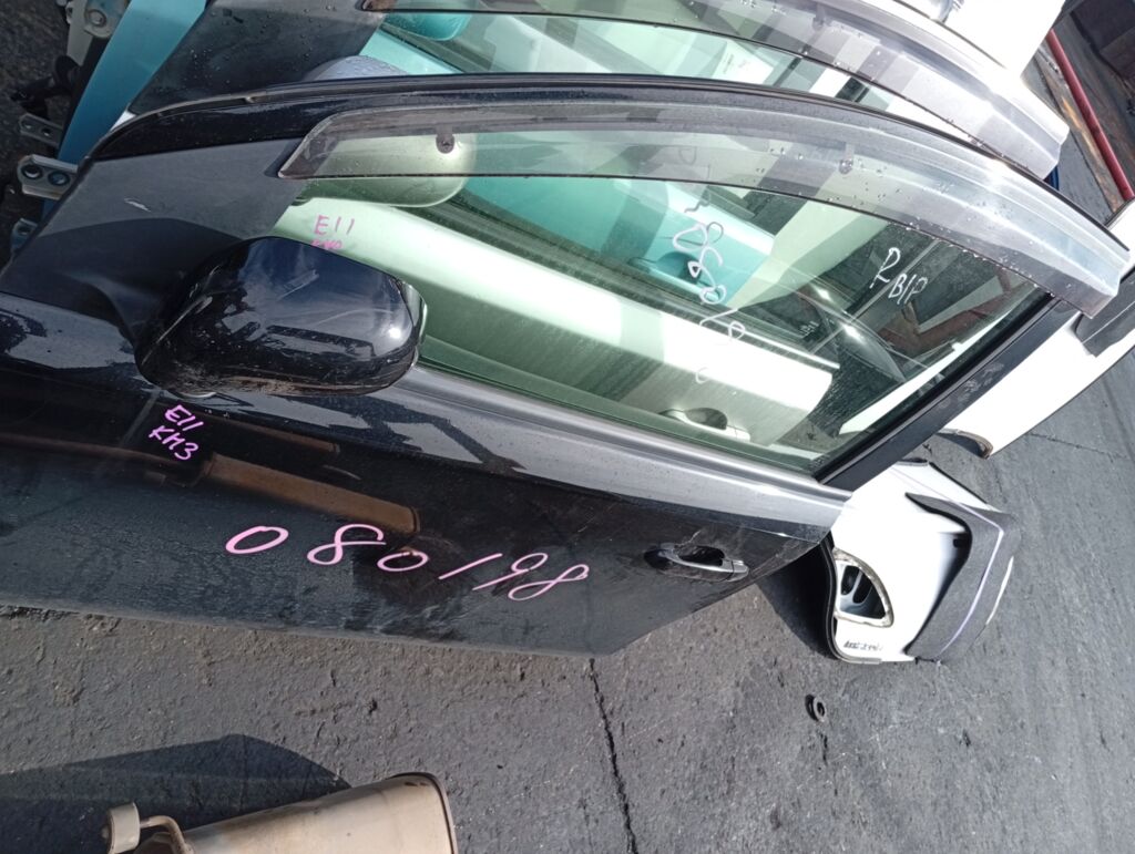 Дверь боковая на Nissan Note E11 Фото 3