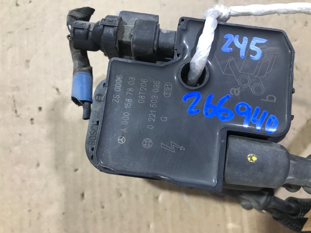 Катушка зажигания A0001587803, 0221503035, LC-016-7613 на Mercedes-Benz B-Class T245.232 266.940 Фото 2