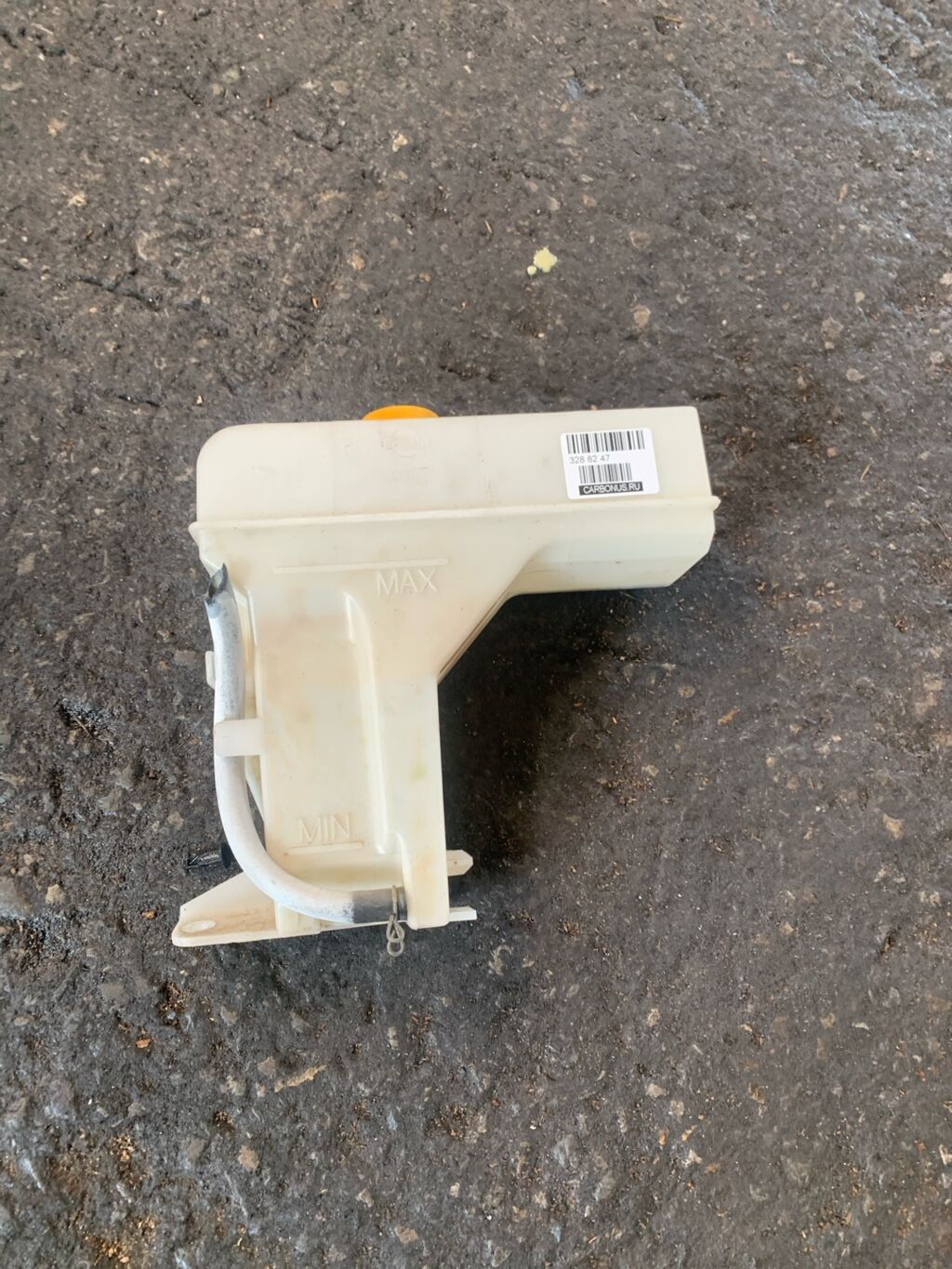 Бачок расширительный на Nissan Bluebird Sylphy FG10 QG15DE 217114U000  217114U00A