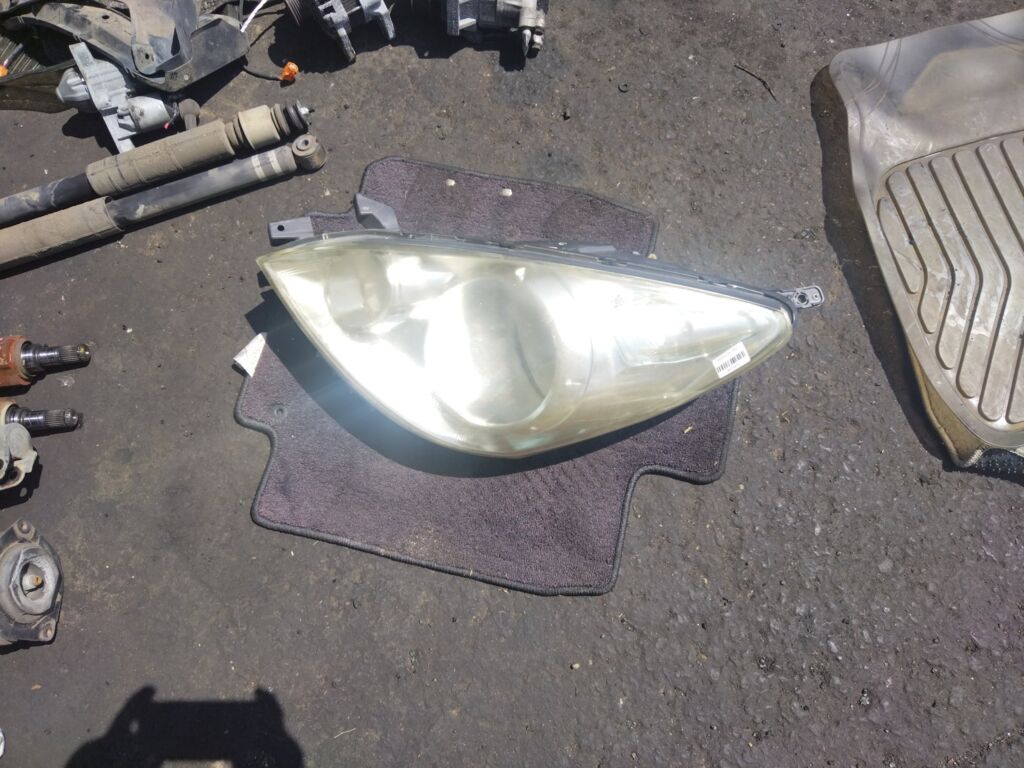 Фара на Nissan Note E11 H005, Левое расположение