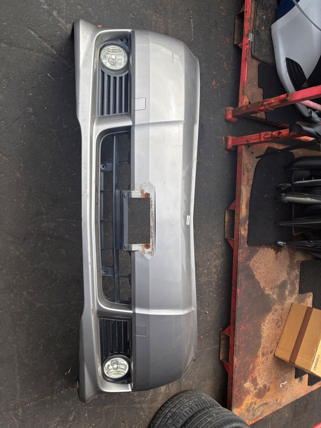 Бампер 13-42 13-42,52119-58050 на Toyota Alphard ANH10W Фото 2